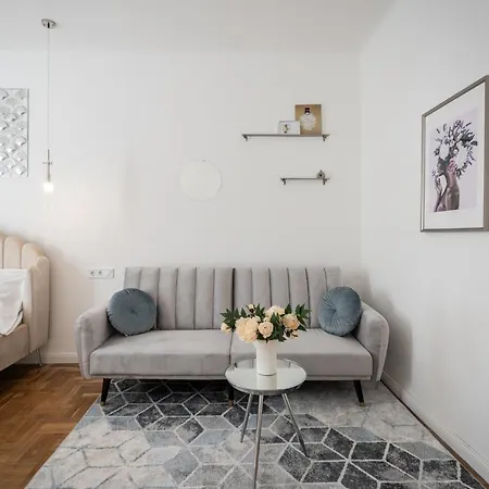 D71 - Cozy Suite, Location By Bqa Budapest