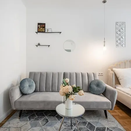 D71 - Cozy Suite, Location By Bqa *
