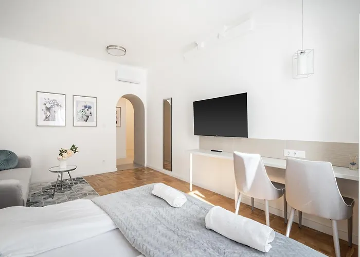 D71 - Cozy Suite, Location By Bqa شقة *
