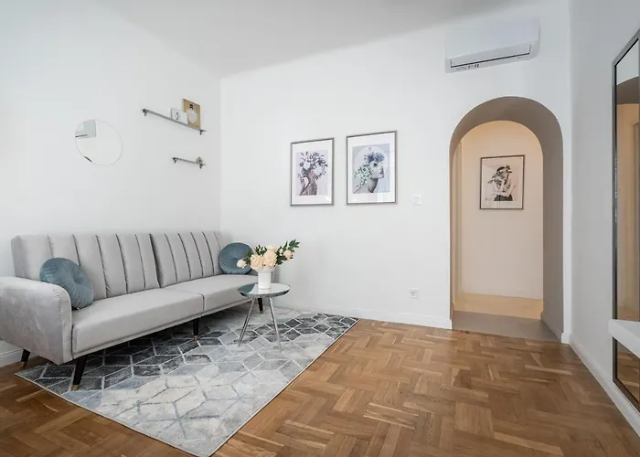 D71 - Cozy Suite, Location By Bqa