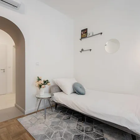 D71 - Dob 71 Cozy - Location By Bqa Apartment Budapest