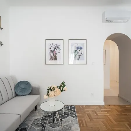 D71 - Dob 71 Cozy - Location By Bqa Apartment